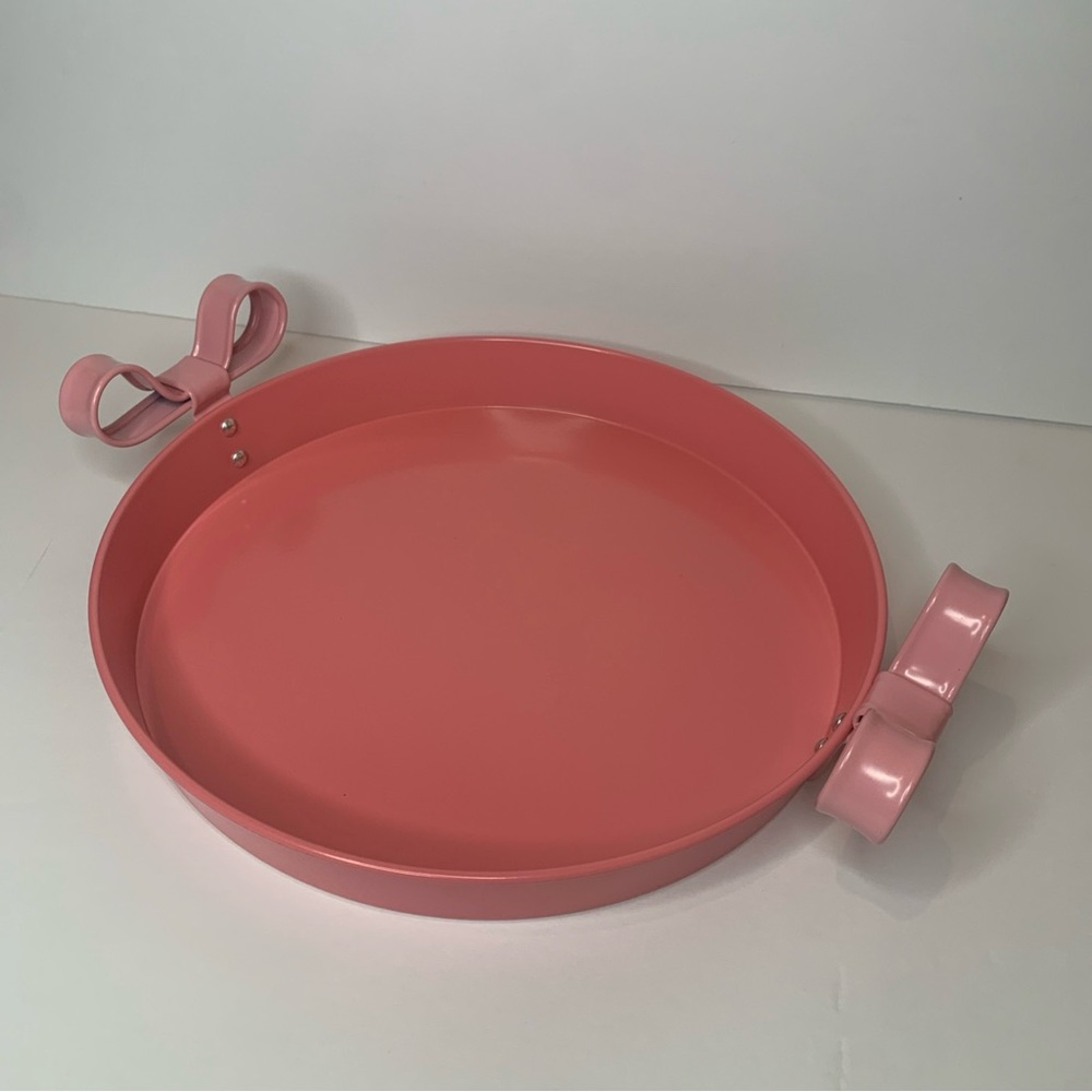 Target Bullseye 🎯 Playground Valentines Serving Bow Tray Pink Metal, NEW 2025